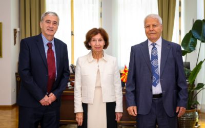 Средба на Сиљановска-Давкова со претставници на организацијата „Обединети Македонци во Канада“