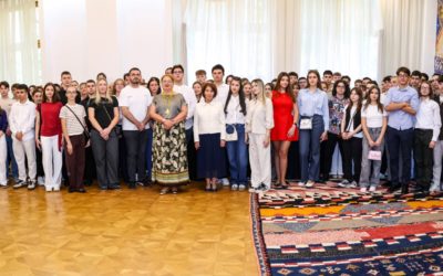 Сиљановска-Давкова прими талентирани ученици кои изминатата учебна година учествуваа на меѓународни научни олимпијади и натпревари