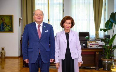 Проштална средба на претседателката Сиљановска-Давкова со казахстанскиот амбасадор Сатибалди Буршаков