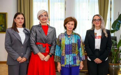 Средба на Сиљановска-Давкова со претставнички на Здружението „Јас Сум Жена“