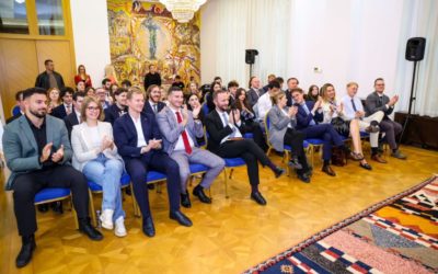 Сиљановска-Давкова со студенти од Колеџот на Европа: Дијалог за европската интеграција и иднината на регионот